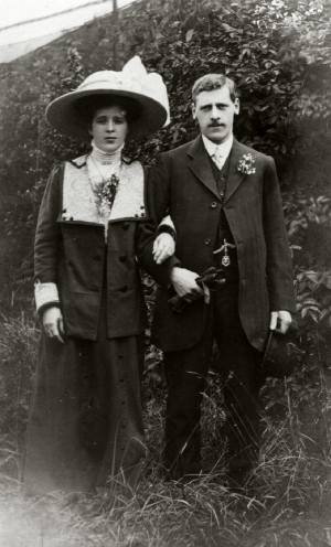 Gerald and Annie Wilson in 1912