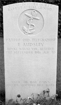 EDgar Audsley's gravestone at Harrogate