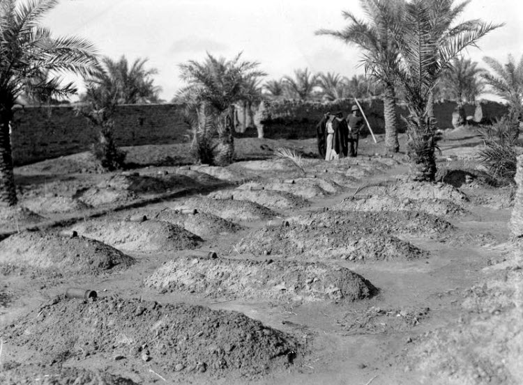 Broitish graves at Kut in 1916