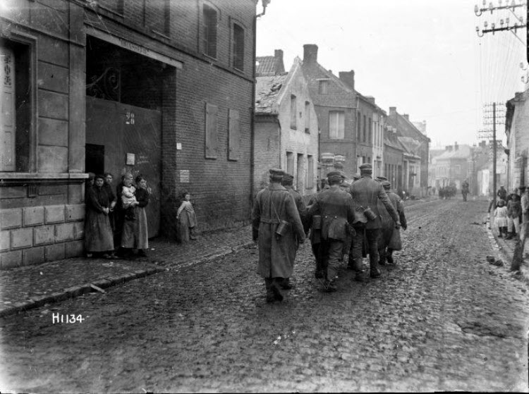 Solesmes village 1918