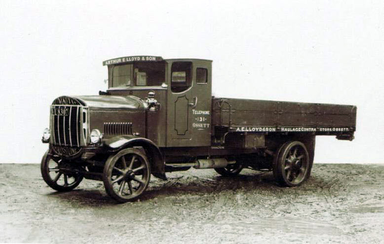 Arthur Lloyd wagon 1930s
