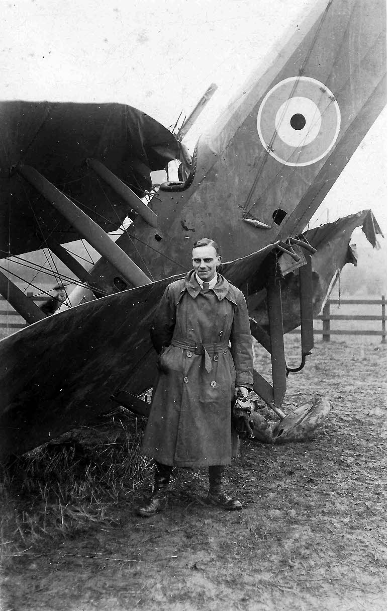 H.L. Taylor, Pilot