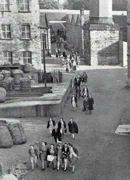 Victoria Mill, The Green - girls leaving for home